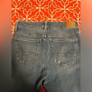 American Eagle size 4 hi-rise jegging skinny jean "the dream jean"